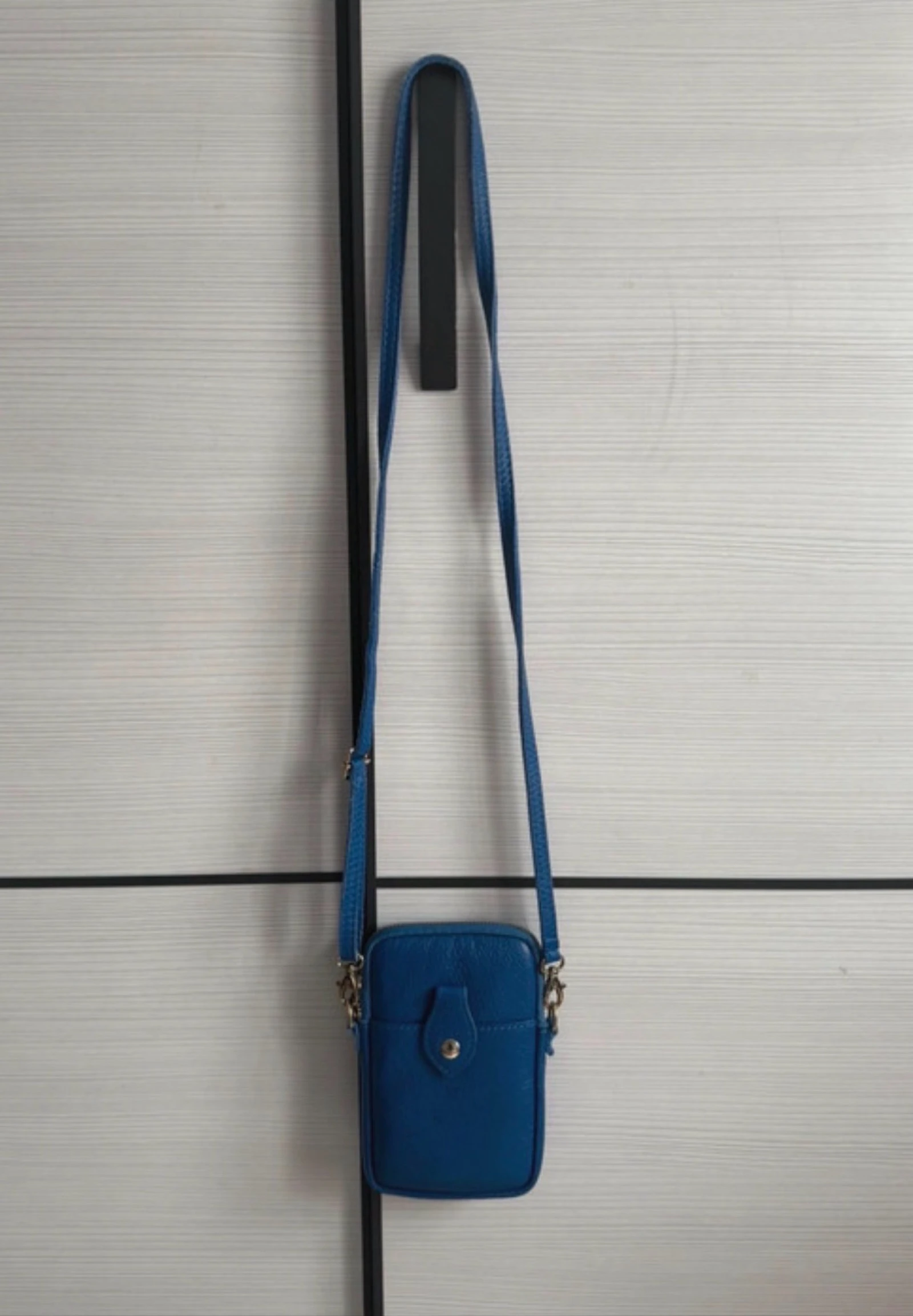 Blauwe leren schoudertas voor mobiel (Nieuw) – photo 2